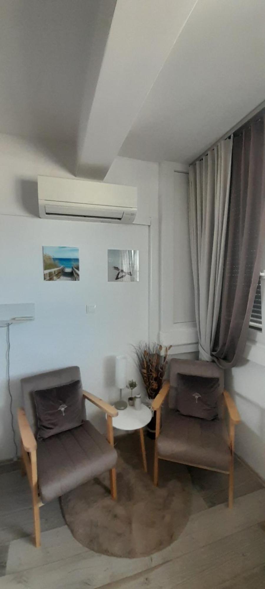 Apartment Studio Apartman A&a